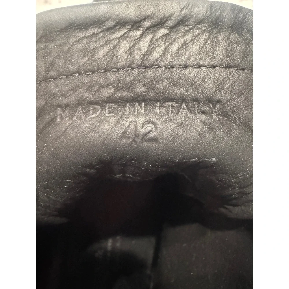Rag & Bone distressed Black Suede Crepe Sole Lace Up Boot. Made in Italy Size 42
